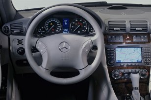 Mercedes Benz C-class 2004 - 2007