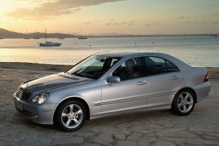 Mercedes Benz C-class 2004 - 2007