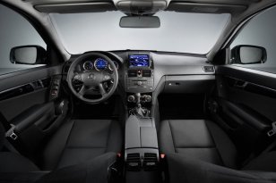 Mercedes Benz C-class 2007 - 2011