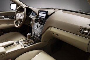 Mercedes Benz C-class 2007 - 2011