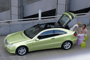 Mercedes Benz C-class 2001 - 2004