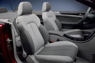 Mercedes Benz CLK-class 1999 - 2002