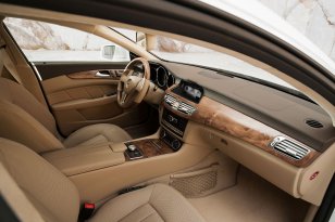 Mercedes Benz CLS-class 2012