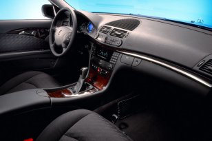 Mercedes Benz E-class 2002 - 2006