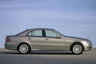 Mercedes Benz E-class 2006 - 2009