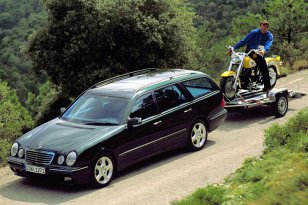 Mercedes Benz E-class 1999 - 2002