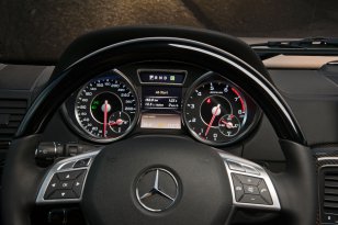Mercedes Benz G-class 2012