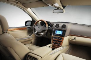 Mercedes Benz GL-class 2006 - 2012