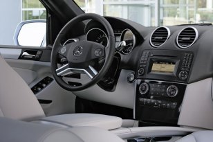 Mercedes Benz M-class 2008 - 2011
