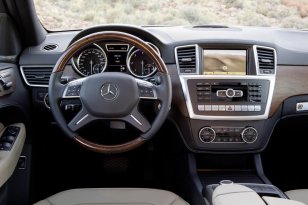 Mercedes Benz M-class 2011