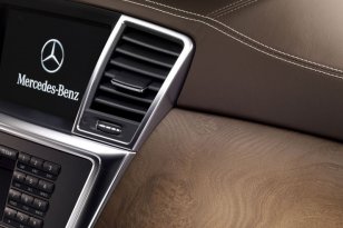 Mercedes Benz M-class 2011