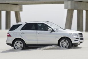 Mercedes Benz M-class 2011