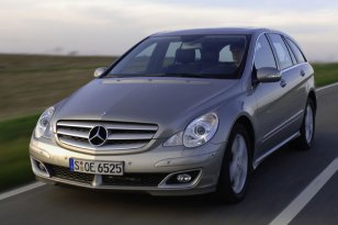 Mercedes Benz R-class 