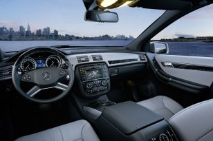 Mercedes Benz R-class 2010