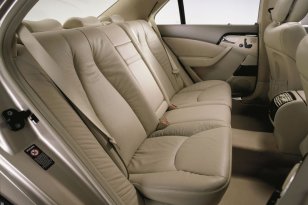 Mercedes Benz S-class 2002 - 2005