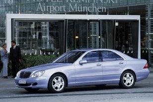 Mercedes Benz S-class 2002 - 2005