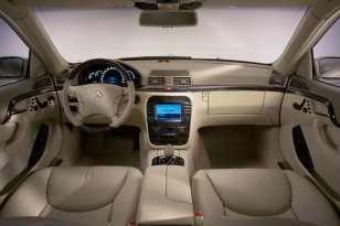Mercedes Benz S-class 2002 - 2005