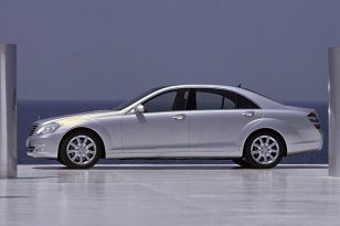 Mercedes Benz S-class 2005 - 2009