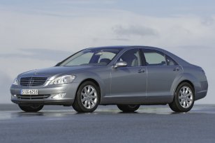 Mercedes Benz S-class 2005 - 2009