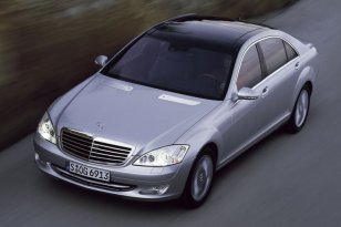 Mercedes Benz S-class 2005 - 2009