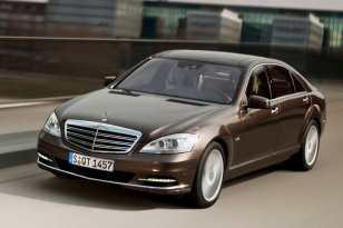 Mercedes Benz S-class 2009