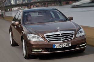 Mercedes Benz S-class 2009