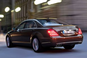 Mercedes Benz S-class 2009