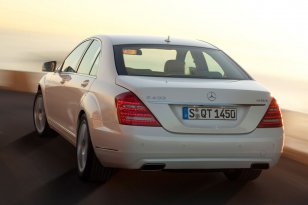 Mercedes Benz S-class 2009
