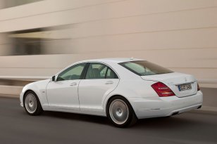 Mercedes Benz S-class 2009