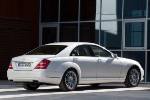 Mercedes Benz S-class 2009