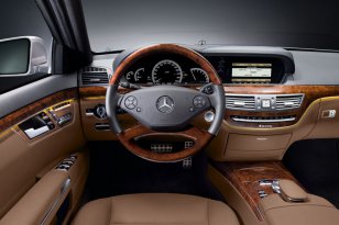 Mercedes Benz S-class 2009