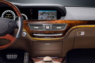 Mercedes Benz S-class 2009