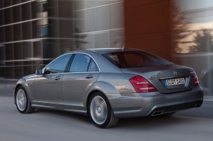 Mercedes Benz S-class 2009