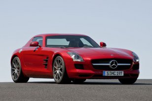 Mercedes Benz SLS AMG 