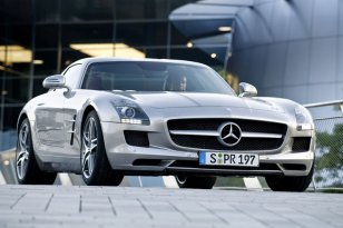 Mercedes Benz SLS AMG 2010