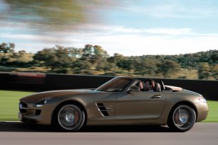 Mercedes Benz SLS AMG 2011