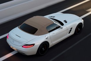 Mercedes Benz SLS AMG 2011