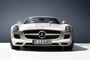 Mercedes Benz SLS AMG 2011