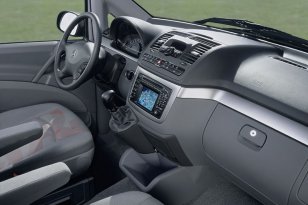 Mercedes Benz Viano 2003 - 2010