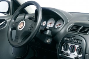MG ZR 2002 - 2004