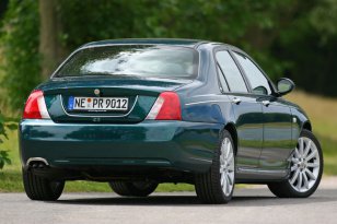 MG ZT 2004 - 2005