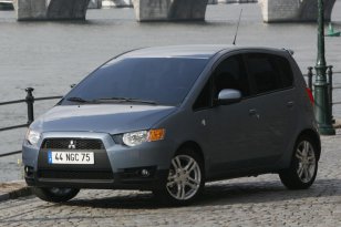 Mitsubishi Colt 2008 - 2014