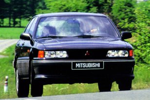 Mitsubishi Galant 