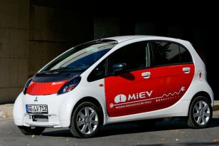 Mitsubishi i-MiEV 2010
