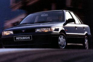Mitsubishi Lancer 