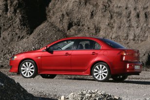 Mitsubishi Lancer 2007 - 2011