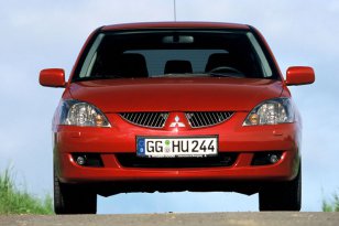 Mitsubishi Lancer 2003 - 2005