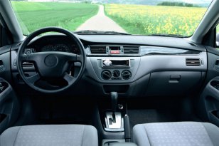 Mitsubishi Lancer 2003 - 2005