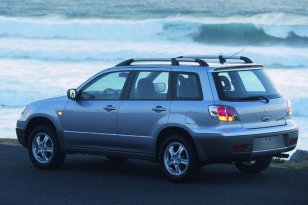 Mitsubishi Outlander 2003 - 2006