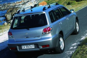 Mitsubishi Outlander 2003 - 2006